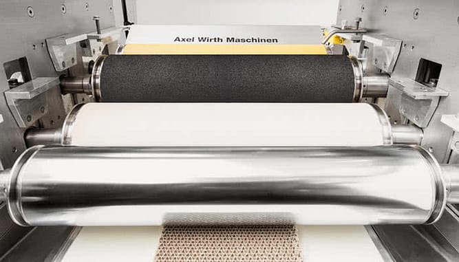 Detail einer Walzenauftragsmaschine von Axel Wirth, dose roller system DDWO,